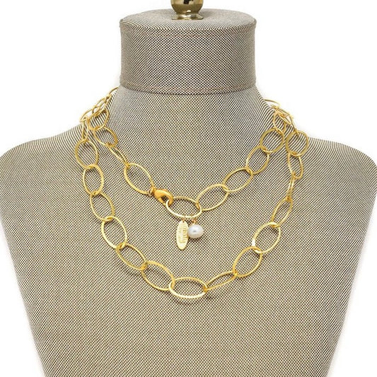 Brushed Matte Gold Necklace with Freshwater Pearl