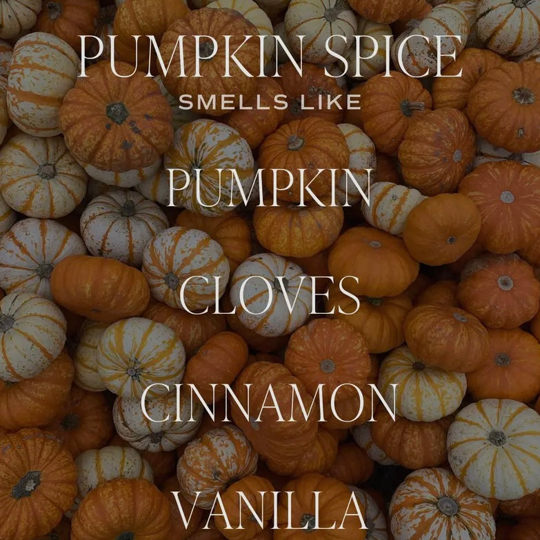 Pumpkin Spice 12 oz Fluted Candle