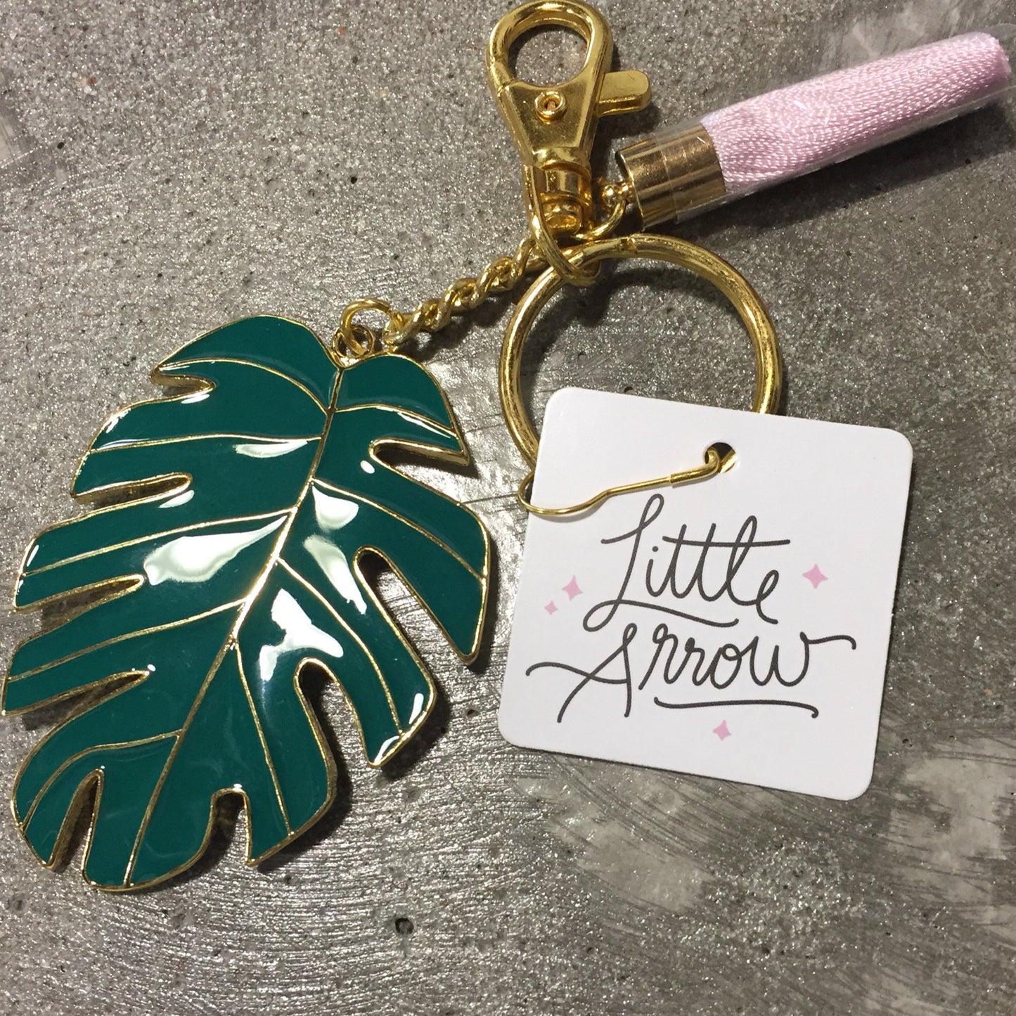 Little Arrow Monstera Leaf Keychain